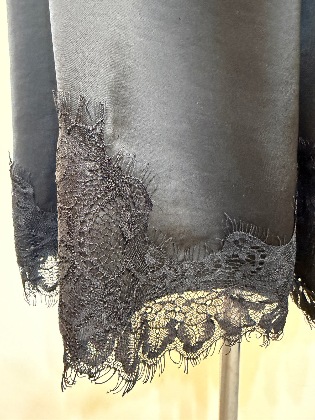 LUXE STITCHES H54 緞面闊腳裙褲 Satin Culottes 商品圖片