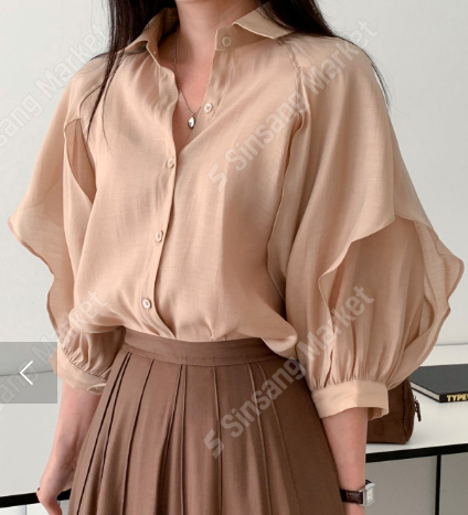 H07 Lowell Blouse