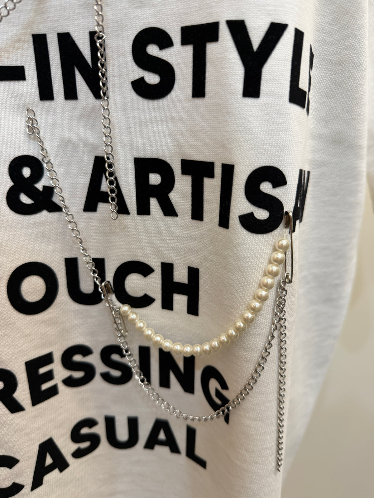 LUXE STITCHES H03 女裝上衣商品展示
