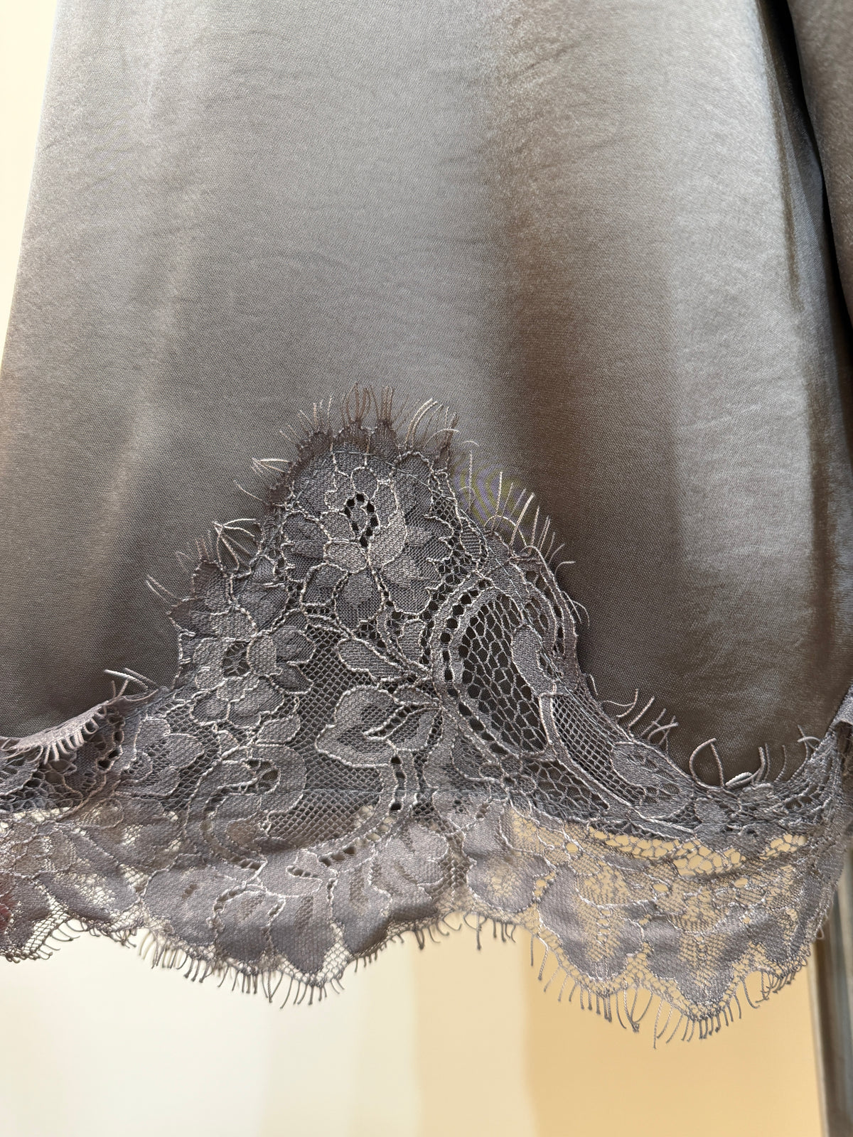 LUXE STITCHES H54 緞面闊腳裙褲 Satin Culottes 商品圖片