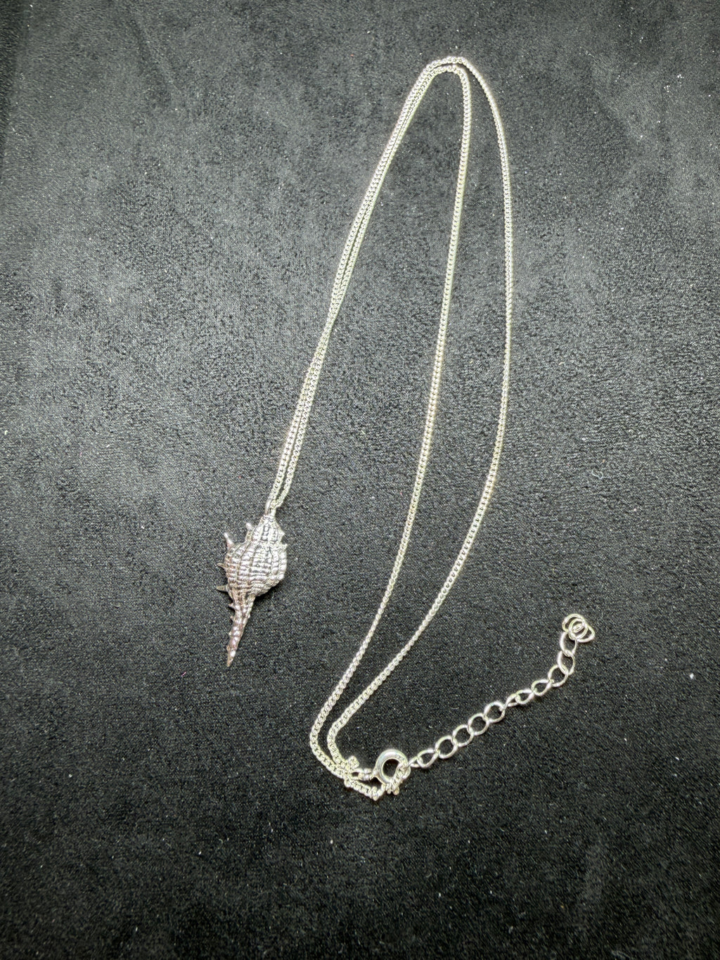 A34 Sculptural Conch Shell Silver Necklace