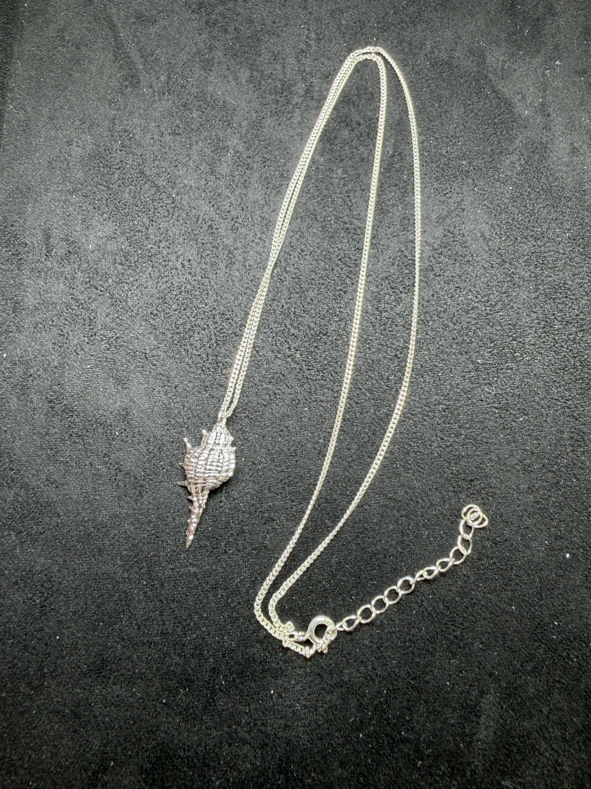 A34 Sculptural Conch Shell Silver Necklace