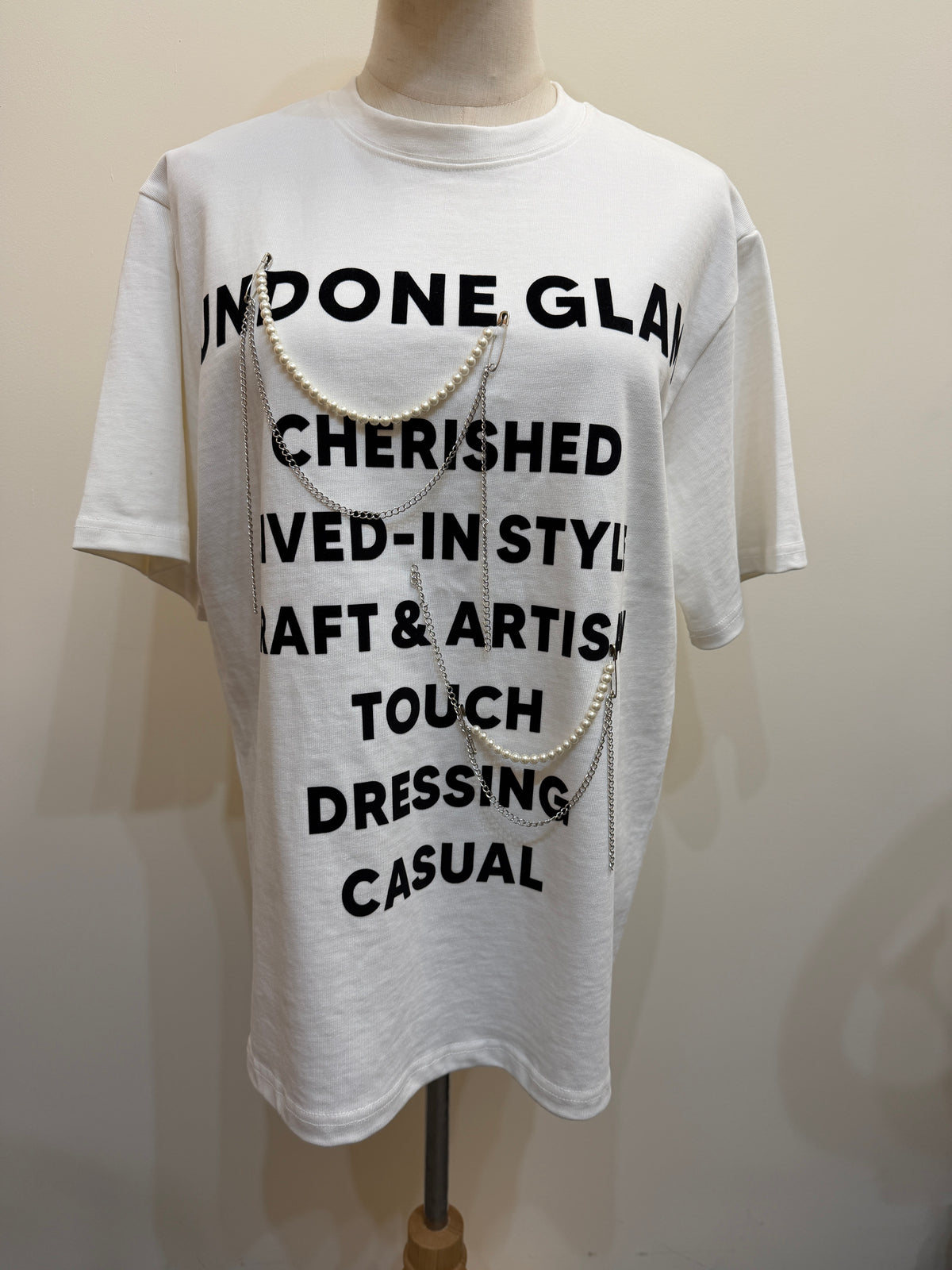 LUXE STITCHES H03 女裝上衣商品展示