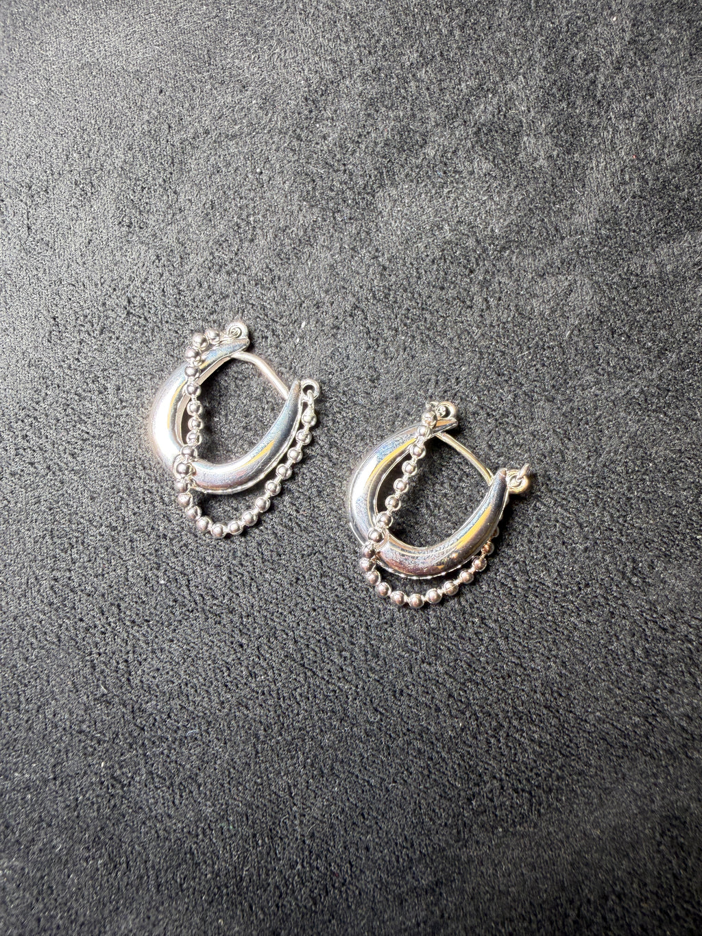 A03 Orbit Beaded Silver Earrings