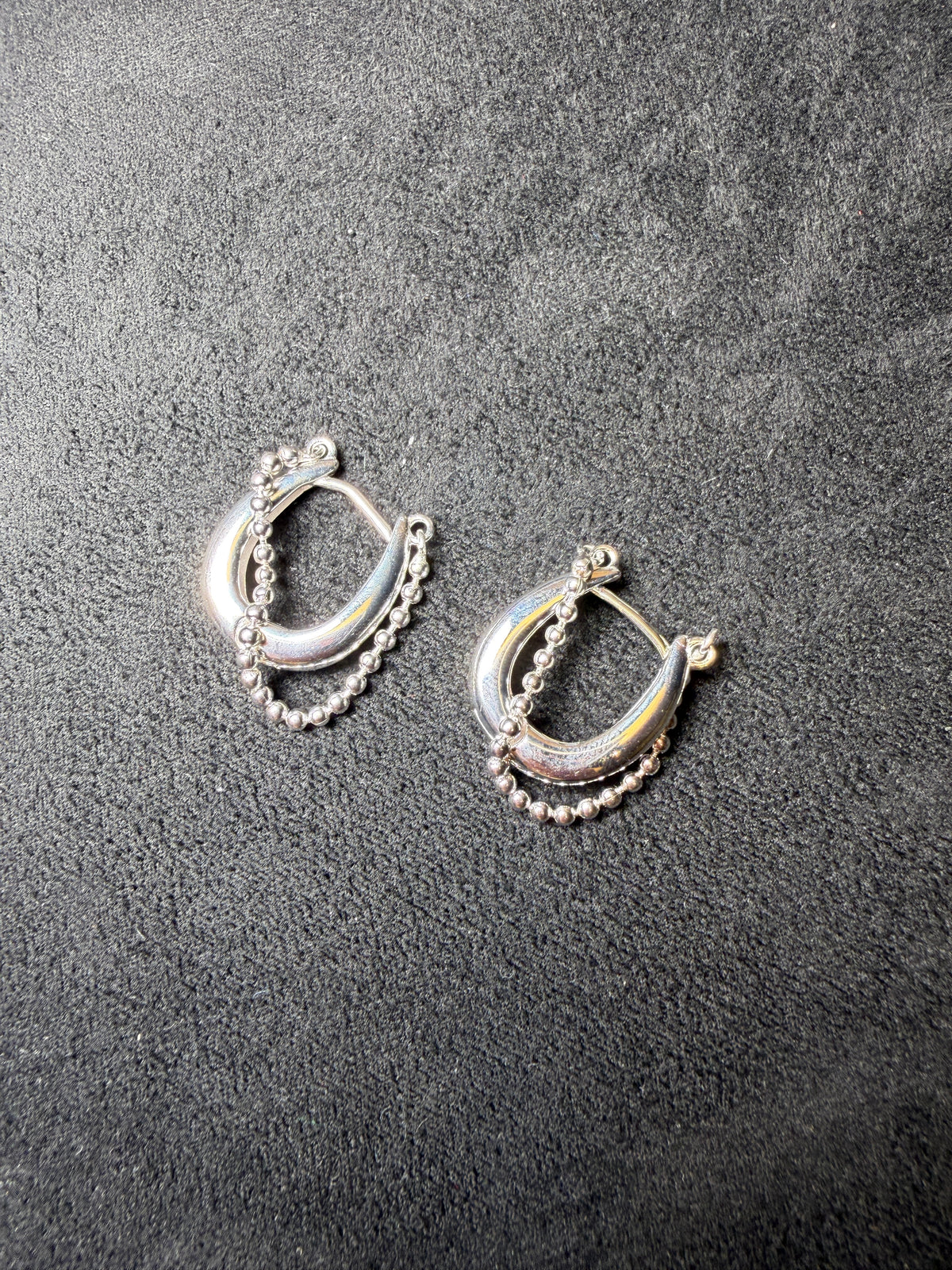 A03 Orbit Beaded Silver Earrings