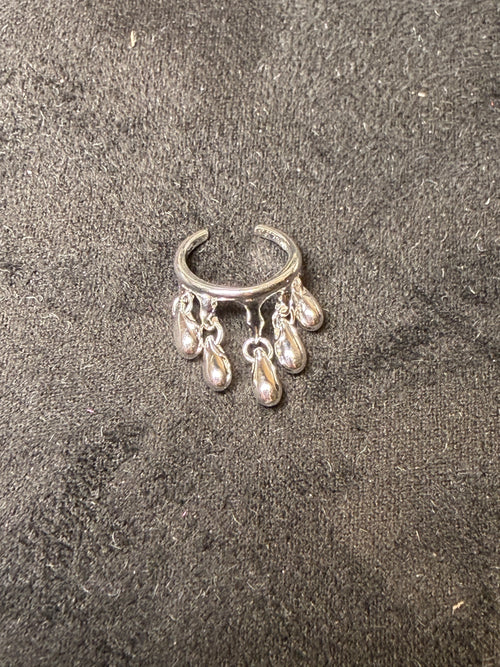 A11 Silver Rain Drop Ear Cuff