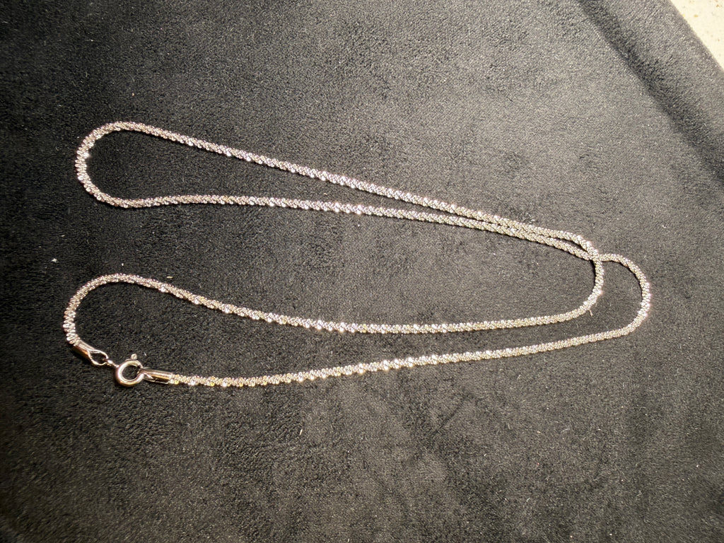 A17 Diamond Cut Silver Chain Necklace
