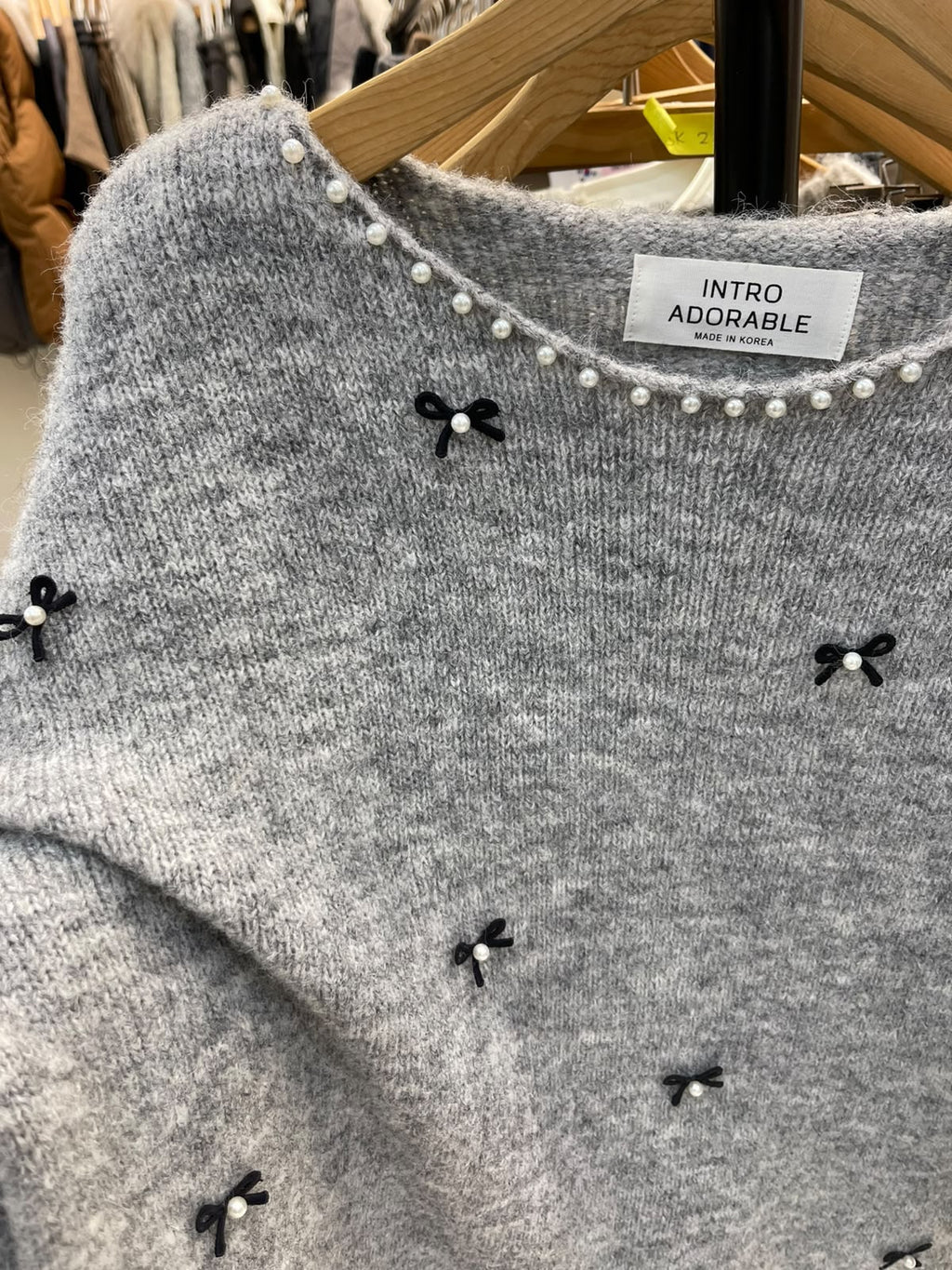 LUXE STITCHES INTRO ADORABLE LAD61003 蝴蝶結珠飾圓領針織上衣－商品圖片 5