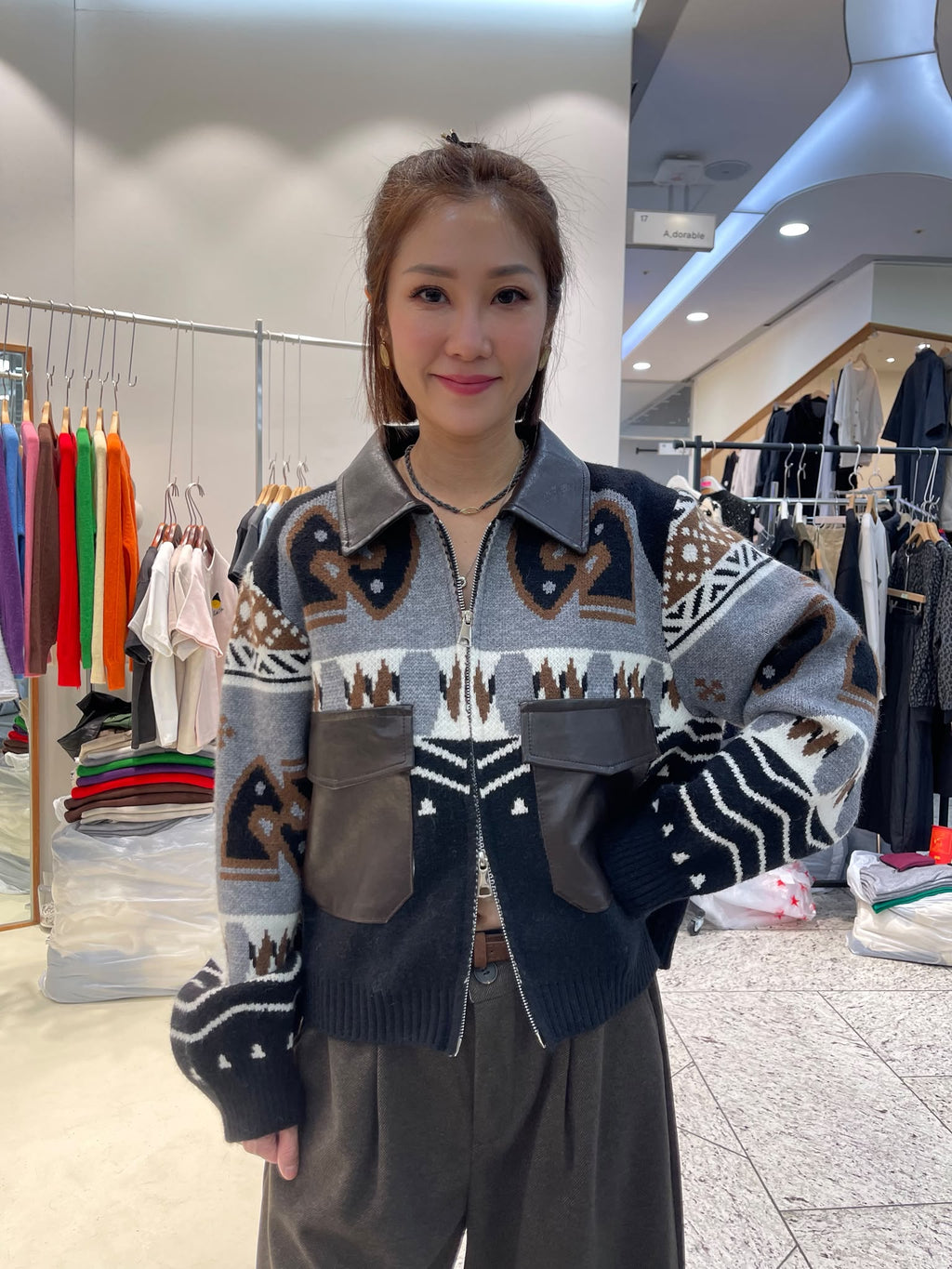 LUXE STITCHES INTRO ADORABLE LAD61017 圖案拼接翻領拉鏈外套－商品圖片 2