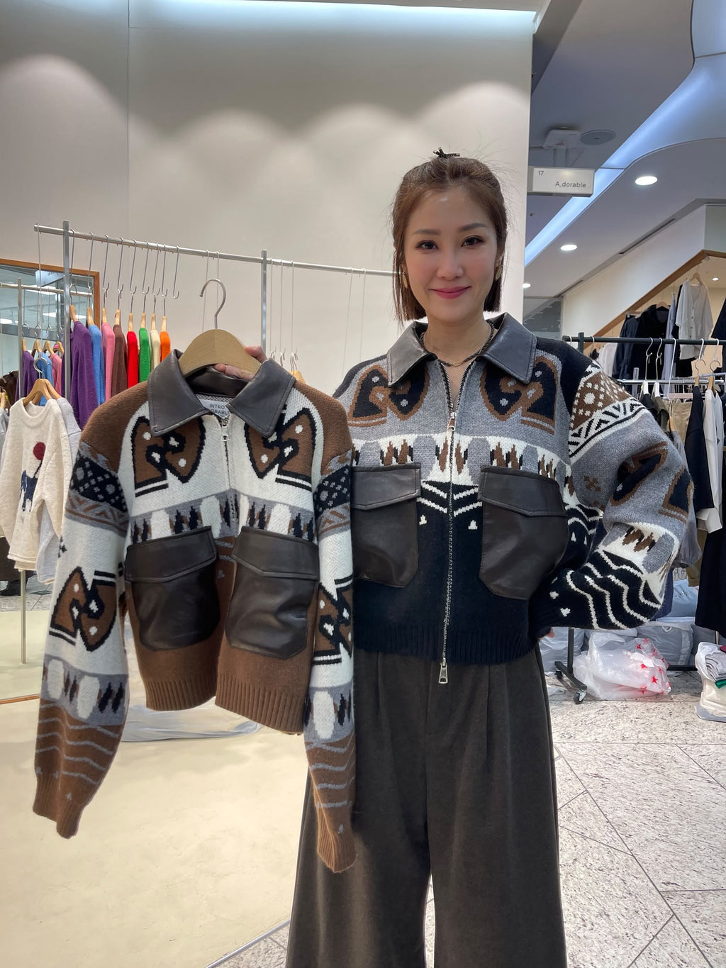 LUXE STITCHES INTRO ADORABLE LAD61017 圖案拼接翻領拉鏈外套－商品圖片 4