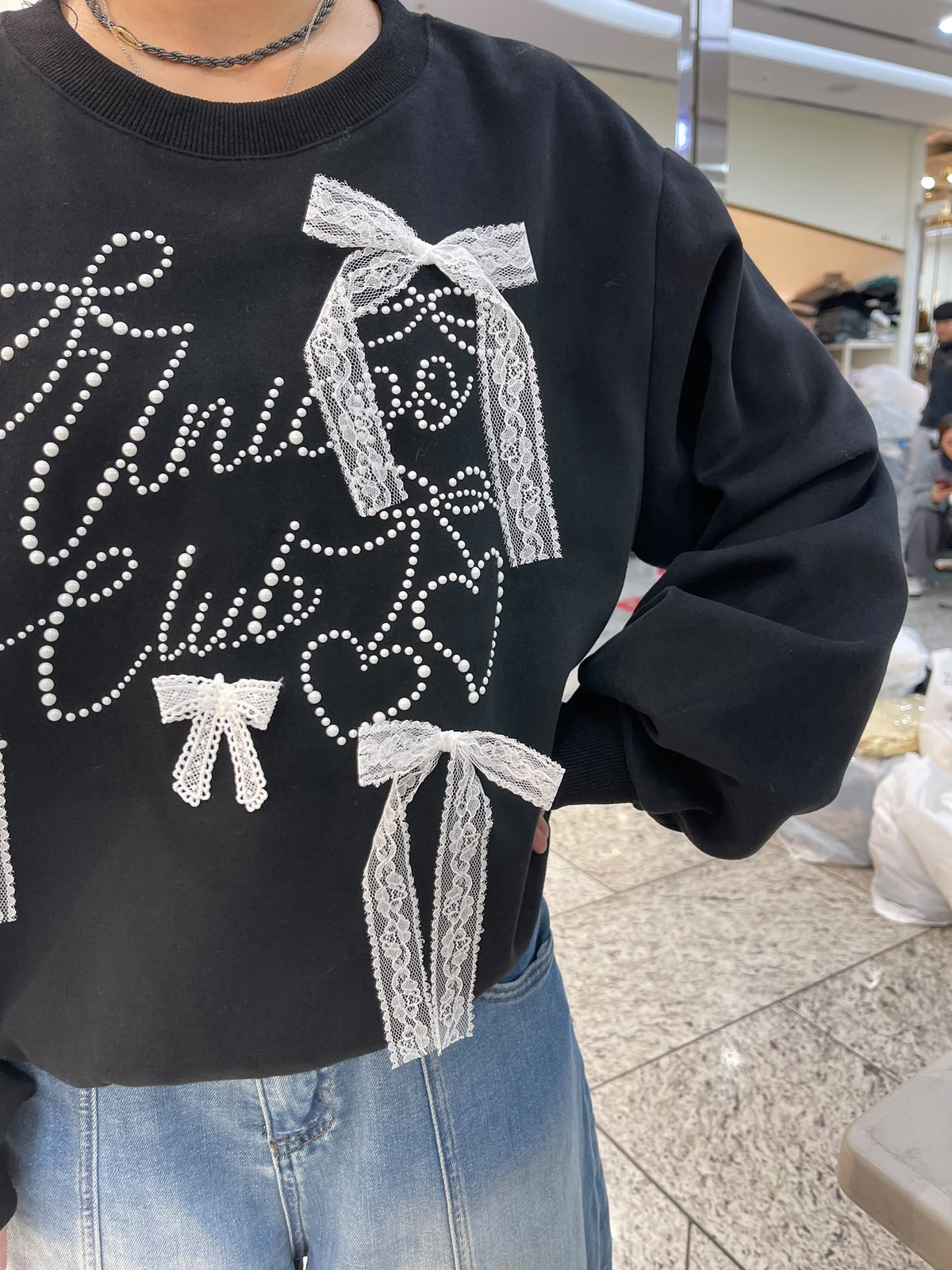 LUXE STITCHES INTRO ADORABLE LAD61028 蝴蝶結閃飾字母長袖上衣－商品圖片 1