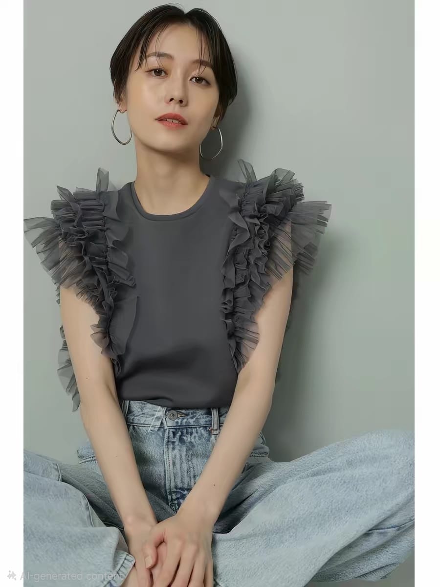 LS60615韓國立體荷葉薄紗拼接無袖上衣｜韓系氣質 Ruffle Tulle Top