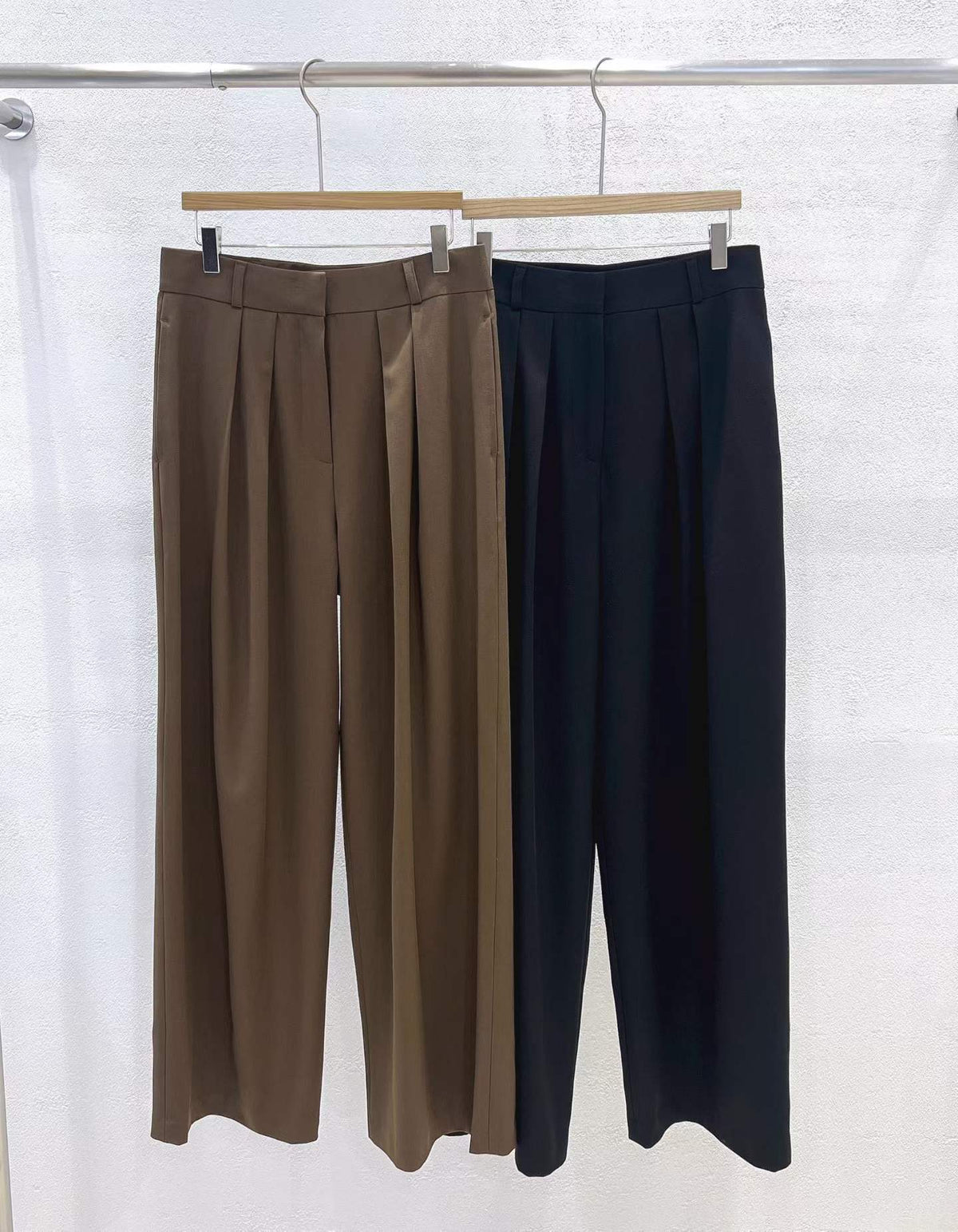 E12 Daily Basic Straight Fit Pleated Wide Slacks Pants