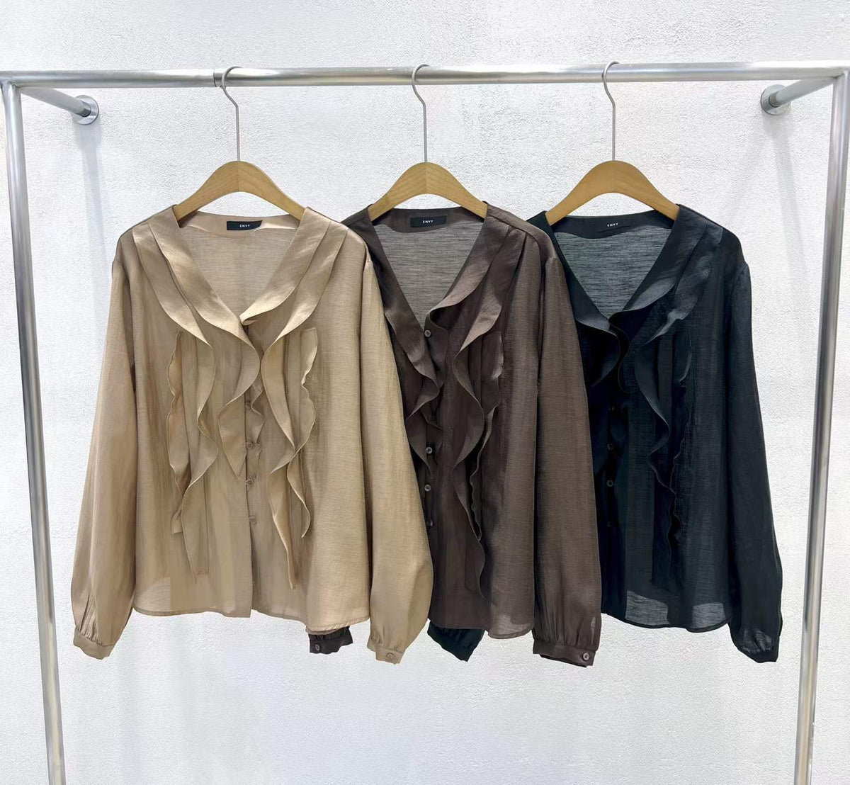 E13 Blouse
