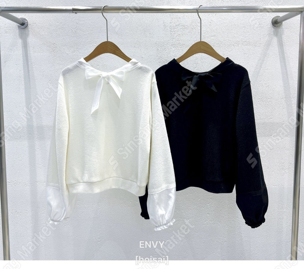E34 2 way knitted blouse