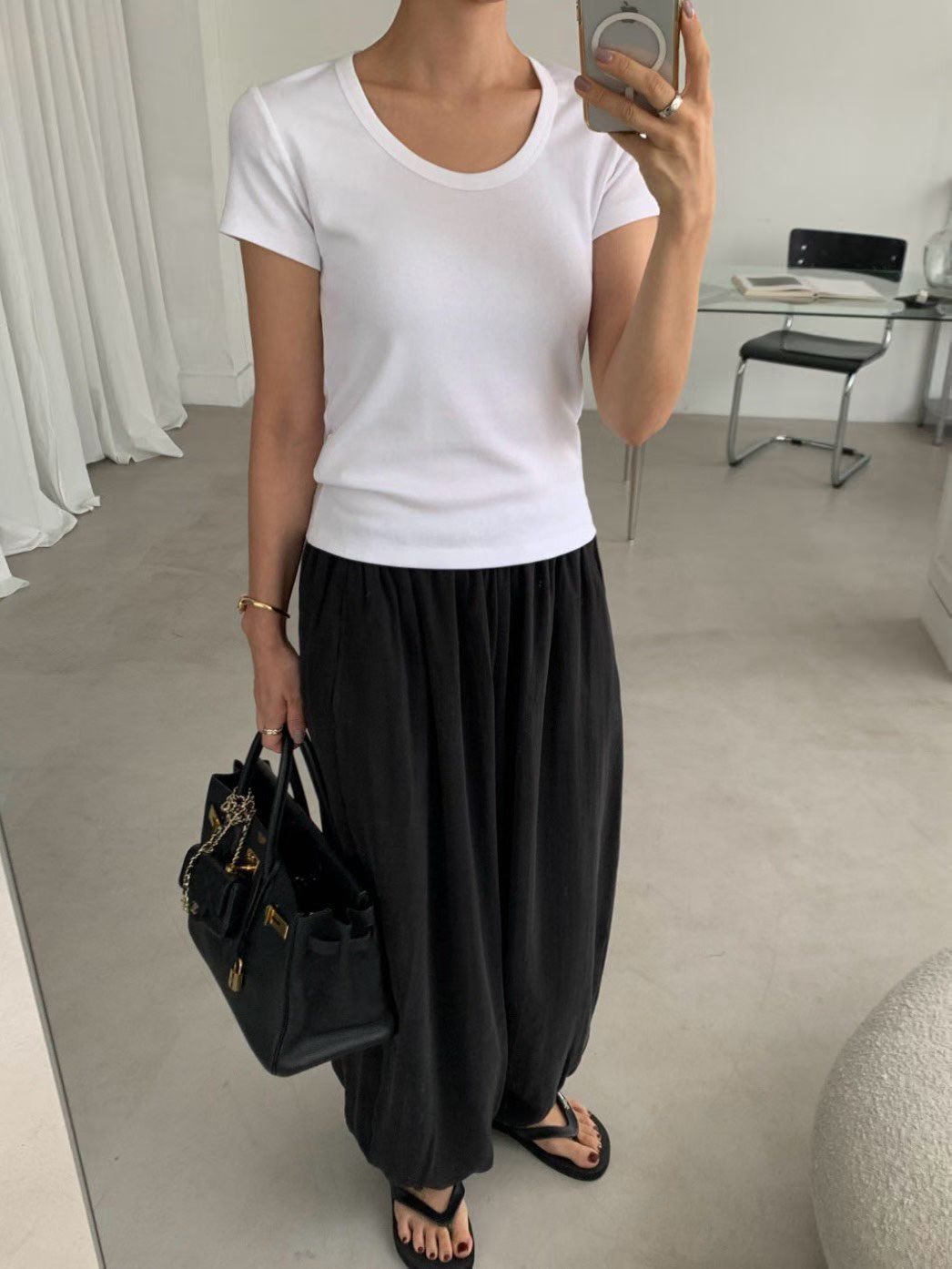 M02 slim u neck tee