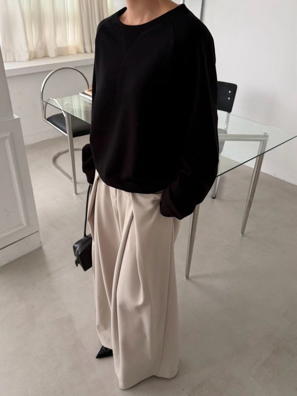 M35 Vpop Reglan Sweatshirt
