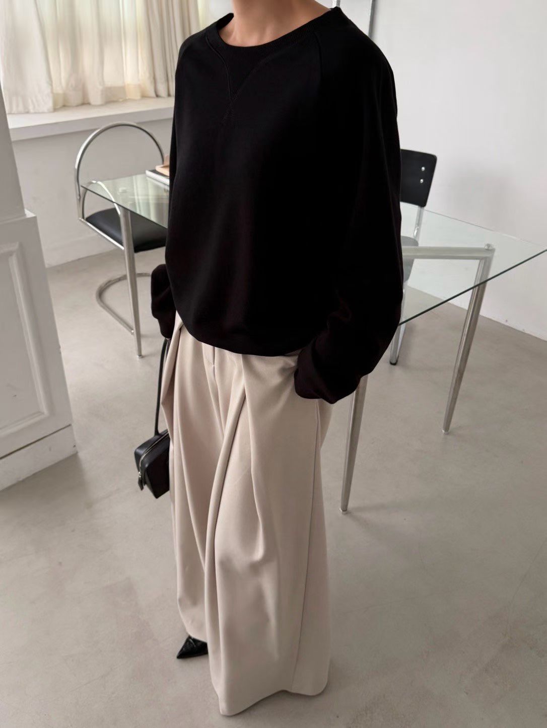 M35 Vpop Reglan Sweatshirt