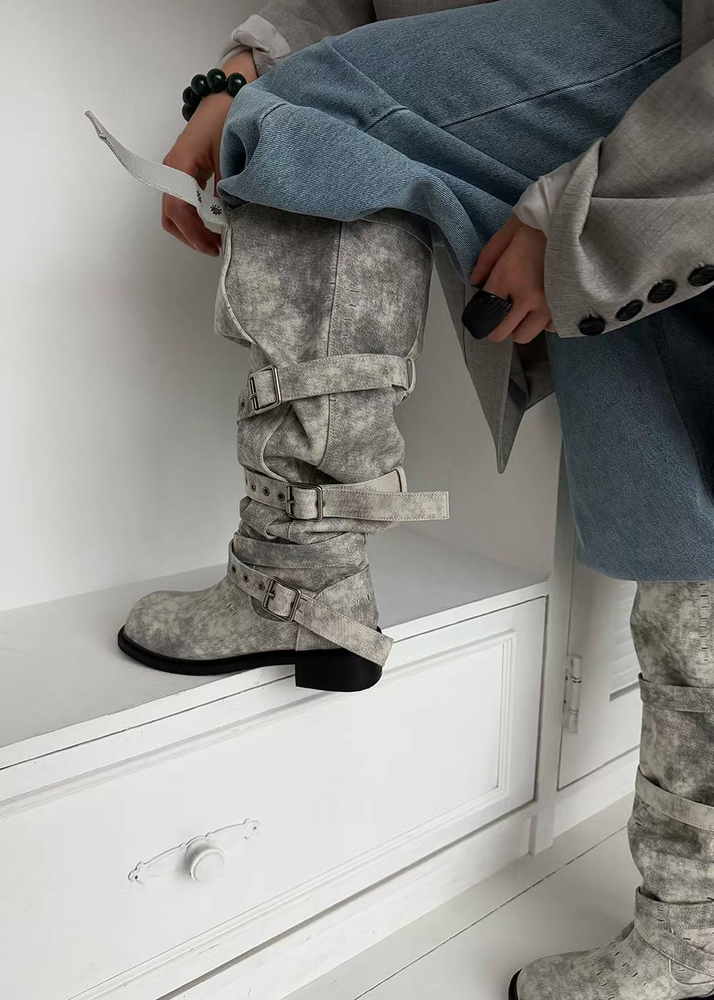 H72 PU boots