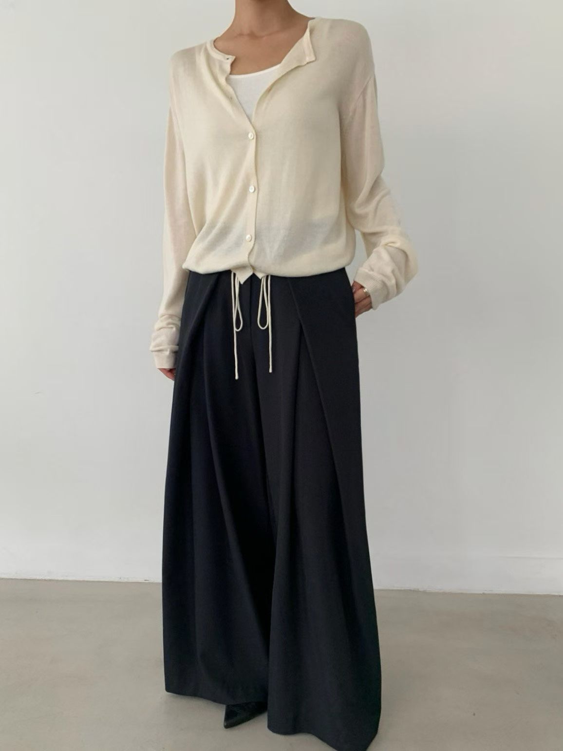 M03 PLEAT PANTS
